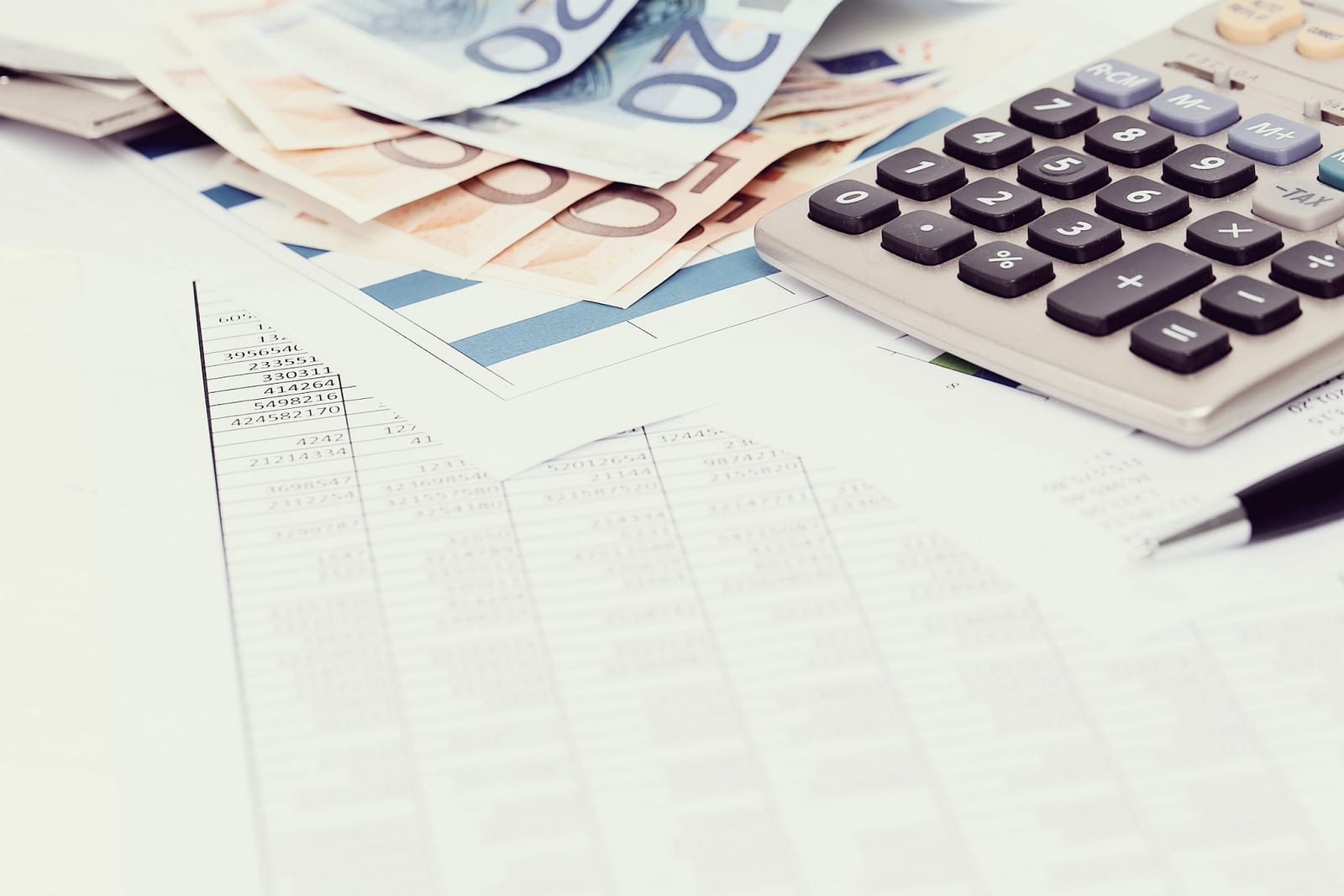 asesoría fiscal-contable en Valencia - calculadora